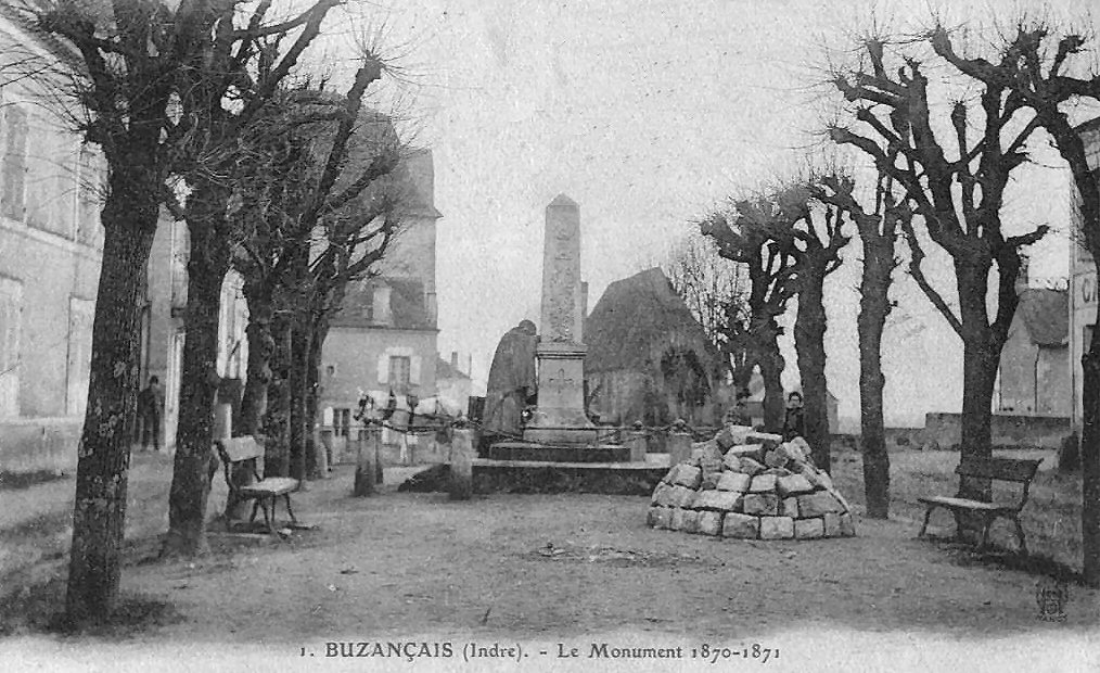 cpa_36_buzancais_01_monument_ 